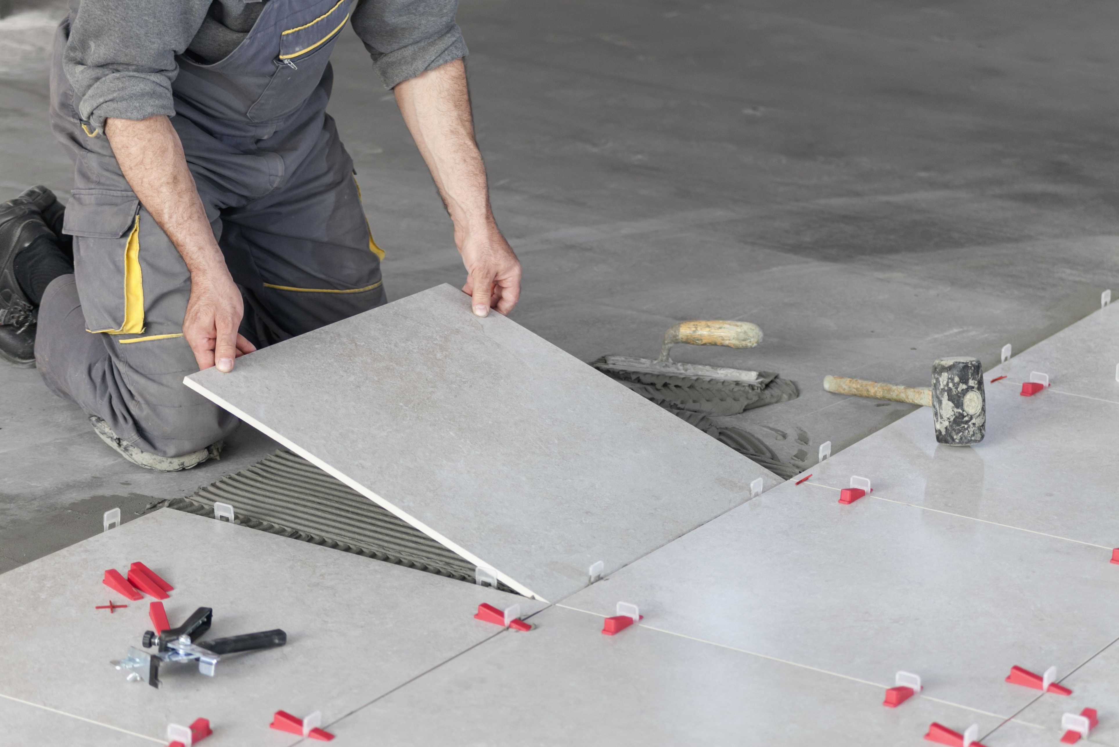 Wall & Floor Tiler Skills, Earnings & Career Path Essential Site Skills